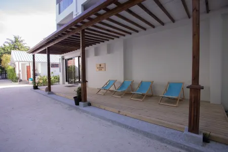 Plumeria Maldives Отели в г. Фелиду