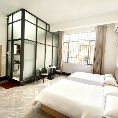 Yihao Homestay Hotels near Quyang Lake
