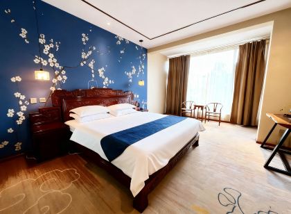 安寧茶嶼紅木飯店（安寧東湖店）