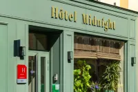 Midnight Hotel Paris Hoteller i 10. arrondissement i Paris