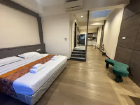 LANSE OCEAN SEAVIEW HOLIDAY HOTEL(Semporna store Chinese concierge) マンタブアン島周辺のホテル