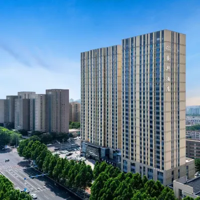 Qixuan Hotel Zibo (Shandong Science and Technology Branch of Ceramic Glass Museum) Hotel berhampiran Lianchi Park