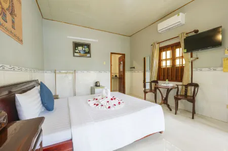 Green Bungalow Garden Resort