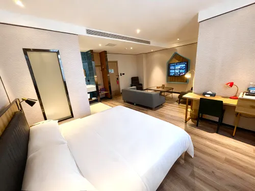 Echarm Hotel (Tieling New District Jinding Guanlan) - Bãi đậu xe