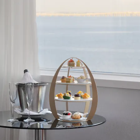 MYRIAD by SANA Hotels Отели рядом с достопримечательностью «Оливайш»