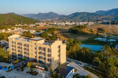 Tang quang  gu Hotels near Tangxi Siheyuan Hot Spring