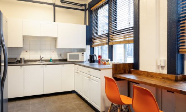 The Guesthouse Vancouver Downtown