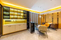 Taoyuan Crystal Hotel (Shambhala Cultural Square Branch