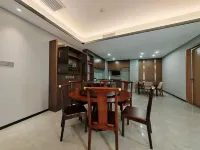 Yilong Hotel (Fuhai Wulunguhu Park Branch) - Park Yeri