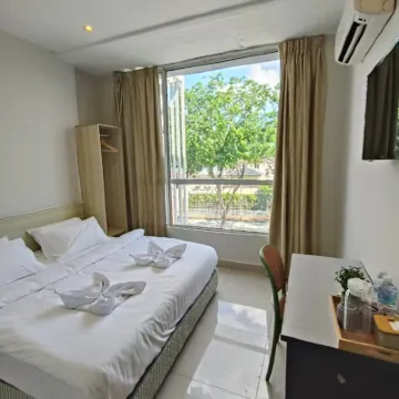 Swing & Pillows @ Damansara Jaya 鄰近Taman Aman Jogging Park的酒店