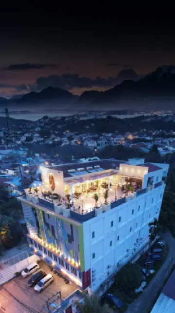 Front One Budget Waena Abepura Hotels in 