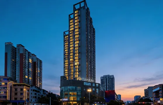 千山和悅酒店（安順古城歷史文化街區南馬廣場店）