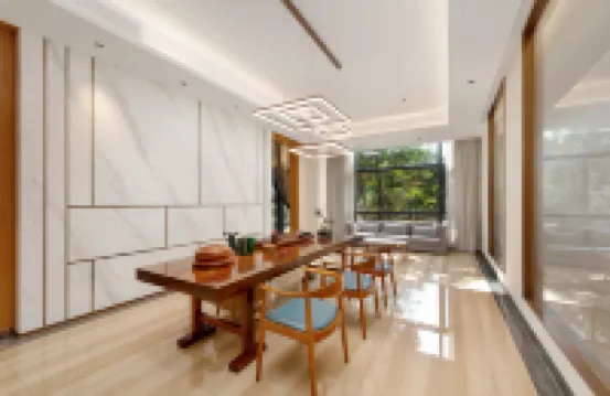 Ruoyi ROY (Huizhou Boluo Mount Luofu)