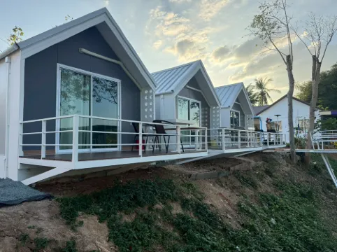 ริมน้ำโอโซน โฮมสเตย์