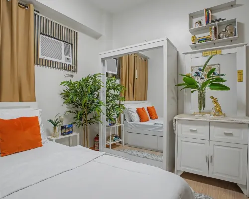 Condo at Quezon City MCHD staycation Trees Residences 錦繡城市購物中心附近的飯店
