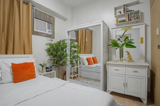 Condo at Quezon City MCHD staycation Trees Residences