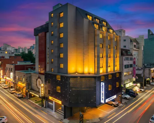 Urban HOTEL&PLAY Hotel in zona Tempio Bongwonsa
