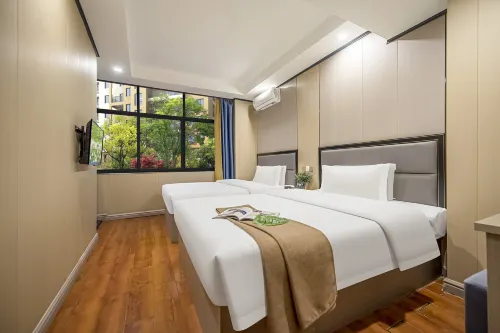 Meixuan Honghe Hotel (Huaihua First People's Hospital) - 2 stelle