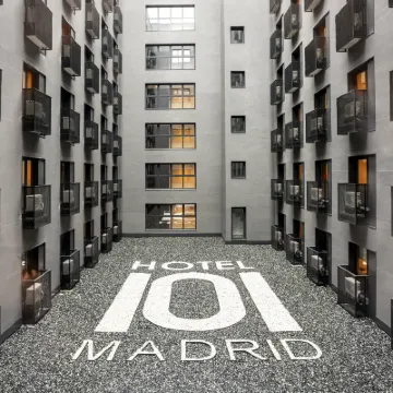Hotel101 Madrid Hotels near Terminal 2 of Barajas Airport