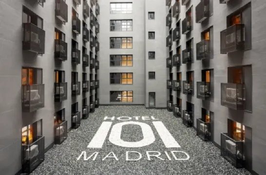 Hotel101 Madrid Hotels near Bambu Metro Station