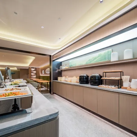 JI Hotel (Aba Prefecture Mao County Ancient Qiang City)