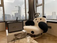 Kaiman Top Floor High Altitude Hotel (Taikoo Li Branch) - Family
