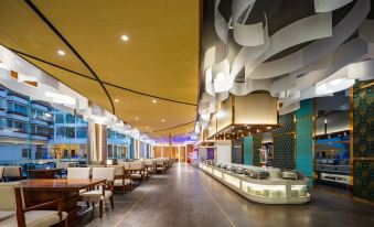 Silk  Cirrus  Hotel  (Songtsam Lingka Shangri-La)