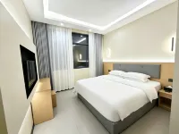 Mengqi Hotel (Anshun Railway Station Branch)