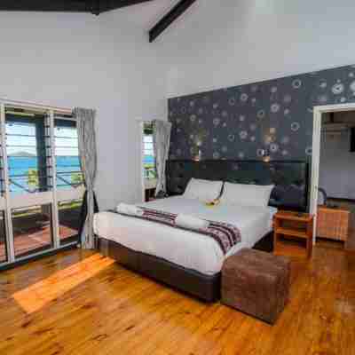 Dua Dua Beach Resort Rooms