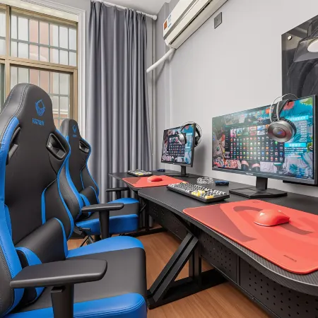 Topological E-sports Homestay (Miluo Station)