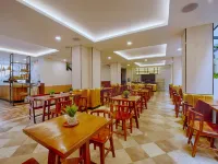 Hotel Henrico Kisad Hotels near Igorot Garden