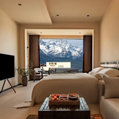 Lán·Shanying | Sky Terrace & Private Hot Spring · Panoramic Snow View (Baisha Old Town)