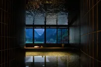 雨崩石洛克 - SPA