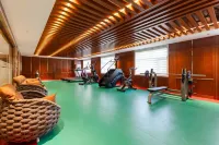 peninsula holiday inn - Gym