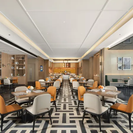 Urumqi Midong Hilton Hampton Hotel