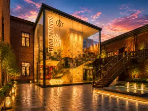 Qiantong Designer Hotel Baroque 1920 Mansion · Republican Era Aesthetic Courtyard(Harbin)