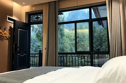Lanting Courtyard Homestay - Mountain view