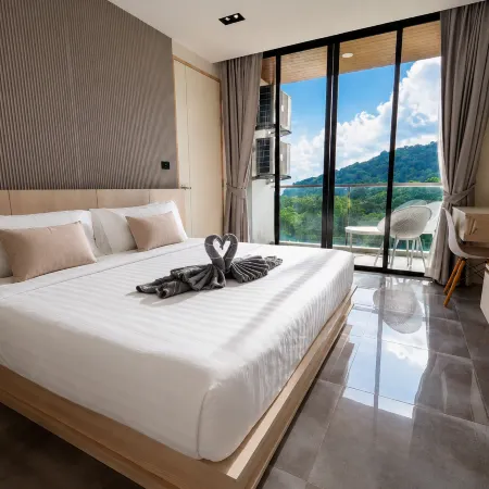 Patong 1BR Hideaway - Pool - Near Freedom Beach