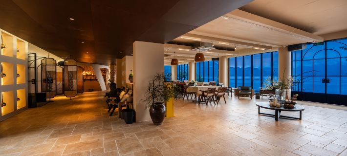 Chunshi · Xitang | Begonia Gallery · Premier Lakeview Holiday Courtyard (Daluoshui, Lugu Lake) Hotels in Ninglang