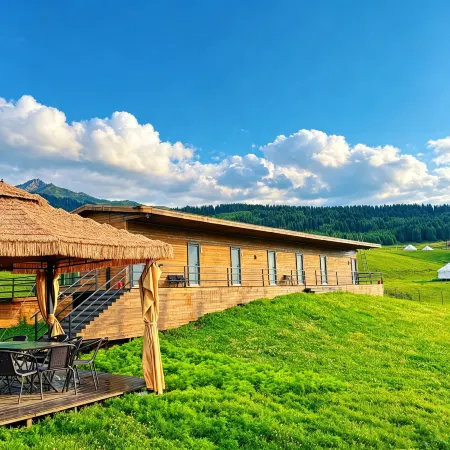 Qing Shan Ju Homestay
