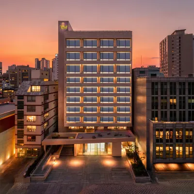 Hotel Tov Отели рядом с достопримечательностью «Галерея «604»»