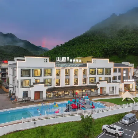Mountain Charm · Pool · Family Glamping · Vacation Villa (Moon Bay Scenic Area)