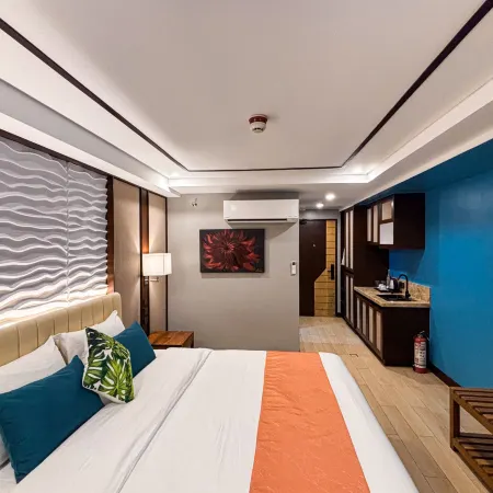 Puerto de San Juan Beach Resort Hotel and Residences La Union