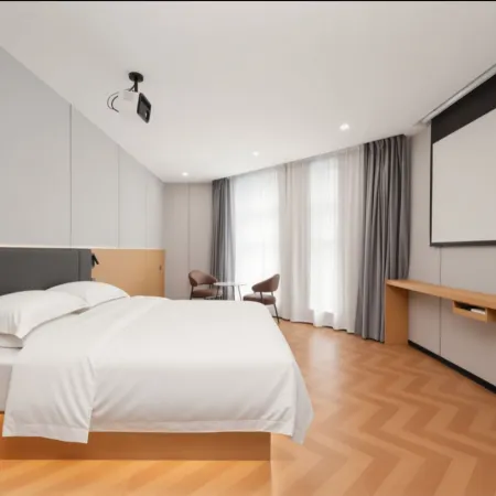 Korla Urban Homestay (Kongque River Scenic Belt)