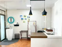 Beautiful Beach Holiday Hotel - 2-نجوم