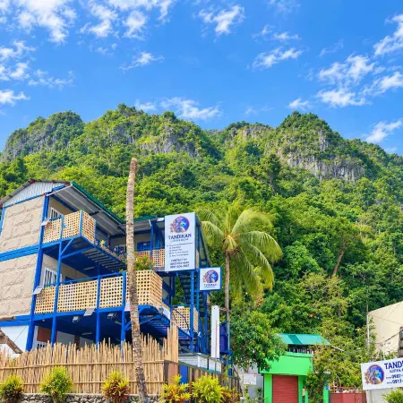 Tandikan Zands Hotel
