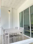 Cozy Forest Home | 2 Bed | Garden | 3 min to Beach - con vista montagne