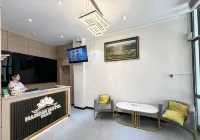 Nadin Hotel - 주차장