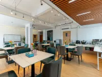 Xana Lite Hotel (Guangzhou Bai'etan Art Center Huadiwan Subway Station Branch) Hotels near Fangcun Metro Station