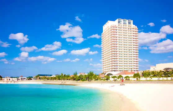 北谷沖繩海灘塔酒店